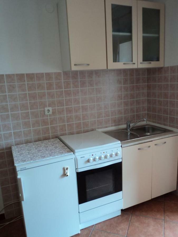 Studio Apartments Ana Ровинь Экстерьер фото
